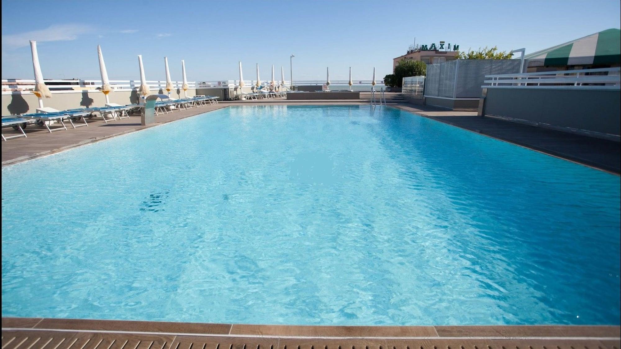 Hotel Principe Palace Lido di Jesolo Exteriör bild