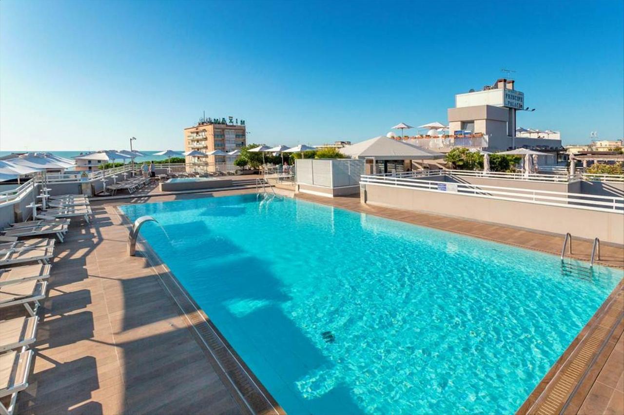 Hotel Principe Palace Lido di Jesolo Exteriör bild